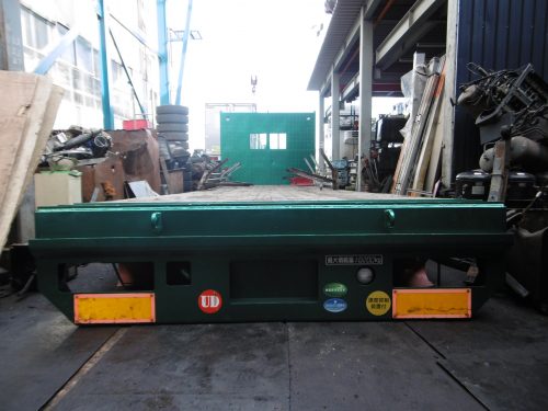 ボディ フラット平ボディ クオン