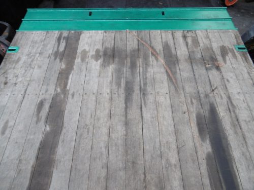 ボディ フラット平ボディ クオン