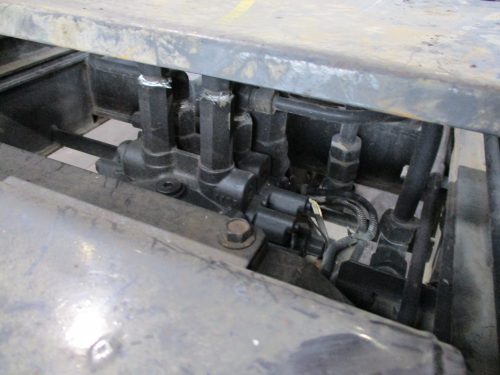 ボディ 新明和ロールオン エルフ 2トン用