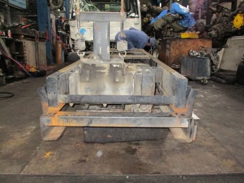 ボディ 新明和ロールオン エルフ 2トン用