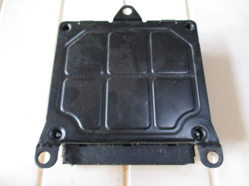 ABSコントロールユニット クオン