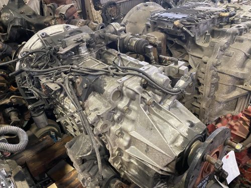 ミッションAssy クオン MPS75A CD4YL