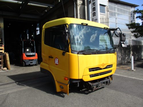 キャビン クオン PKG-CD4ZA エスコット