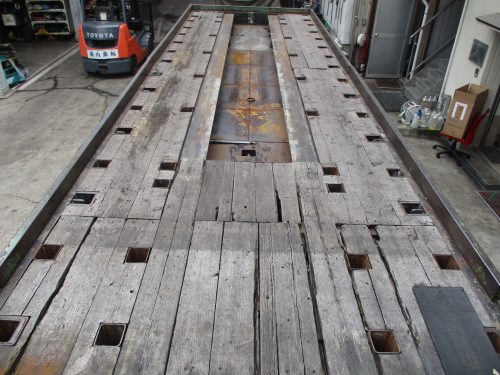 予備検切れシングル引き3軸セミトレーラ