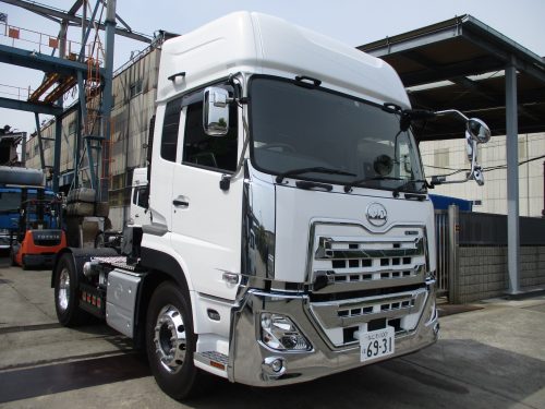 ハイルーフ車検付きトラクタ