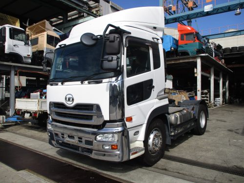 11.5トントラクタ