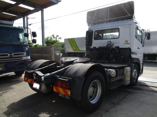 11.5トントラクタ