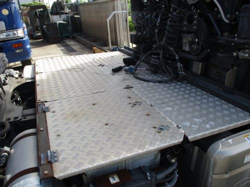 11.5トントラクタ