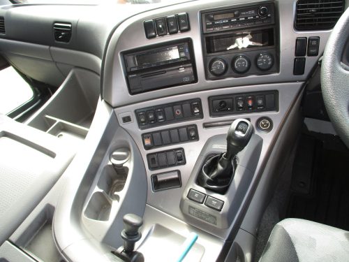 11.5トントラクタ