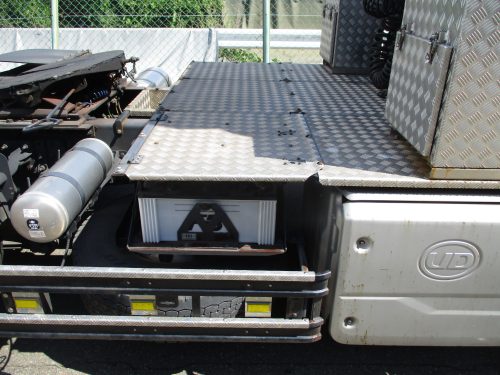 2PG ハイルーフトラクタ