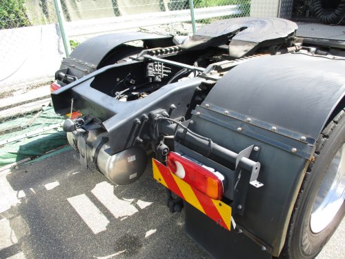 2PG ハイルーフトラクタ