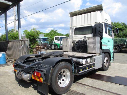 2PG ハイルーフトラクタ