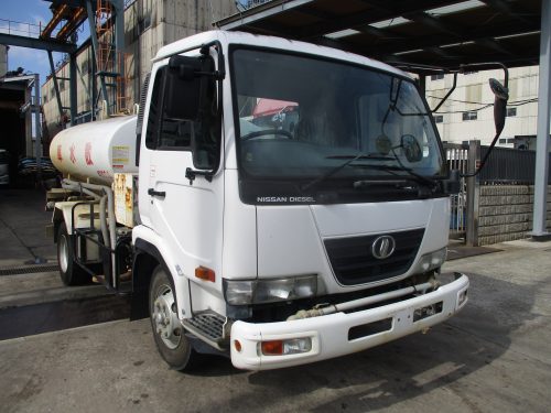 4トン散水車
