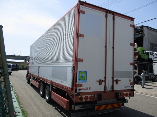 ハイルーフ4軸低床アルミウイング