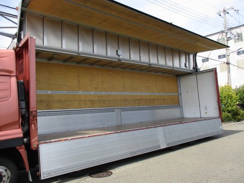 ハイルーフ4軸低床アルミウイング