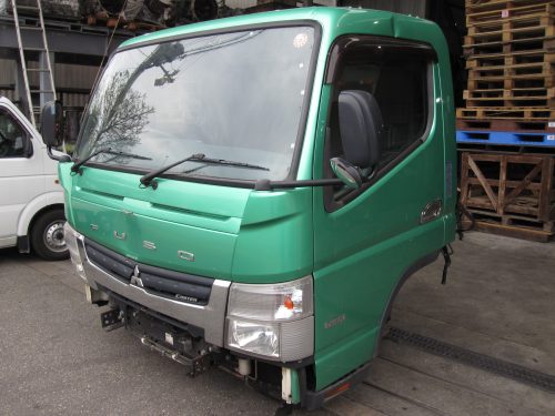 キャビン キャンター TKG-FEB50 ワイド 部品取り