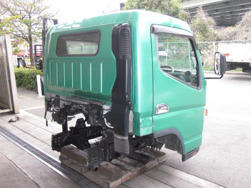 キャビン キャンター TKG-FEB50 ワイド 部品取り