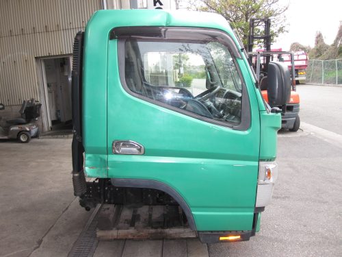 キャビン キャンター TKG-FEB50 ワイド 部品取り