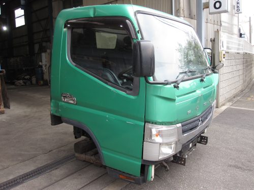 キャビン キャンター TKG-FEB50 ワイド 部品取り