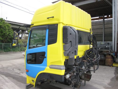 キャビン クオン QPG-GK5XA ハイルーフ マニュアル