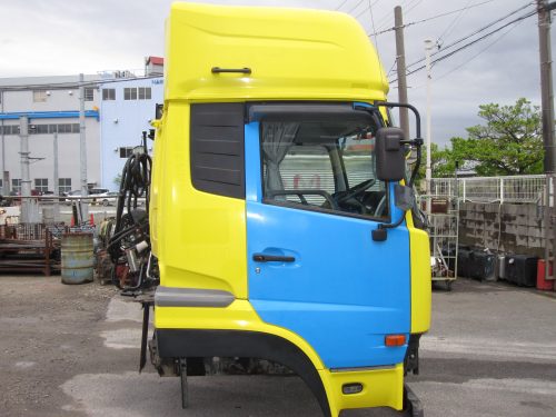 キャビン クオン QPG-GK5XA ハイルーフ マニュアル