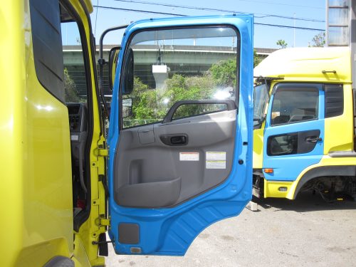 キャビン クオン QPG-GK5XA ハイルーフ マニュアル