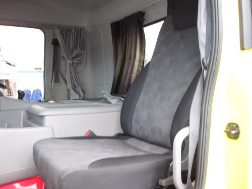 キャビン クオン QPG-GK5XA ハイルーフ マニュアル