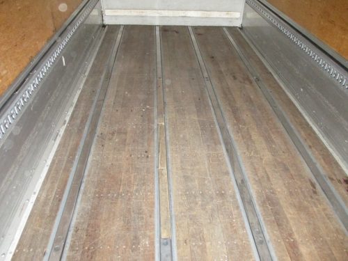 アルミウィング 日本フルハーフ 中型ワイド  コンドル MK36Cより