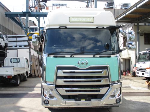 キャビン クオン 2PG-GK5AAD ハイルーフ エスコット