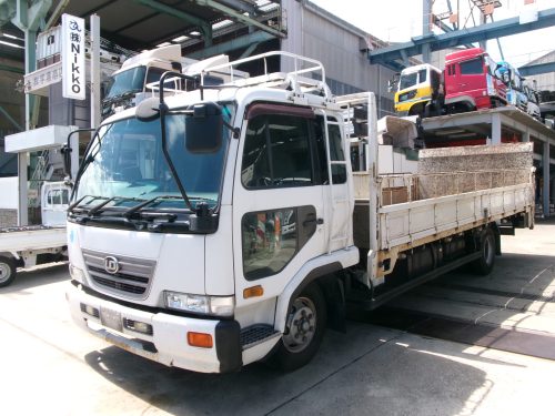 4トン6200ワイド木平 垂直パワーゲート