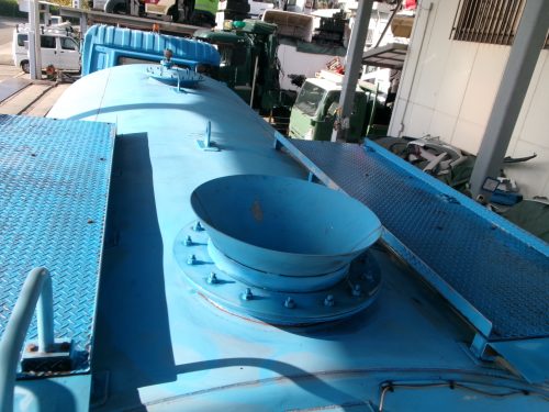 構内未登録 25トン 散水放水車