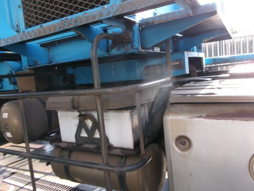 構内未登録 25トン 散水放水車