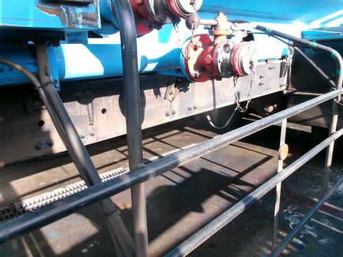 構内未登録 25トン 散水放水車