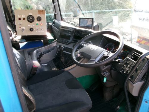 構内未登録 25トン 散水放水車