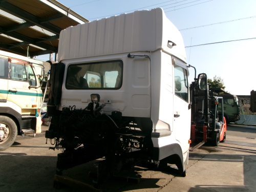 キャビン クオン QKG-GK6XA エスコット JNC