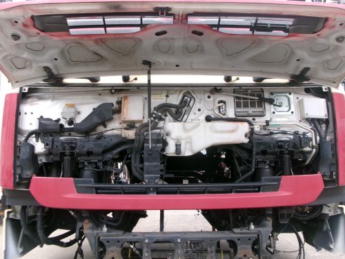 キャビン クオン QKG-CV5XA マニュアル 3ペダル