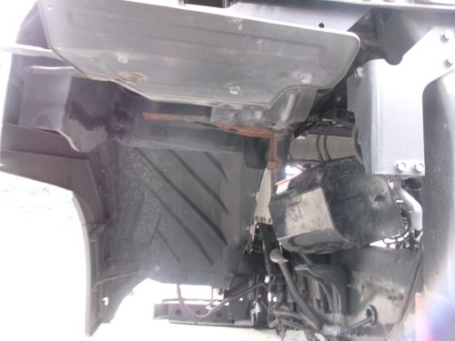 キャビン クオン QKG-CV5XA マニュアル 3ペダル