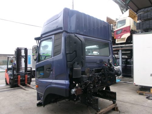 キャビン クオン LKG-GK5XA エスコット ハイルーフ