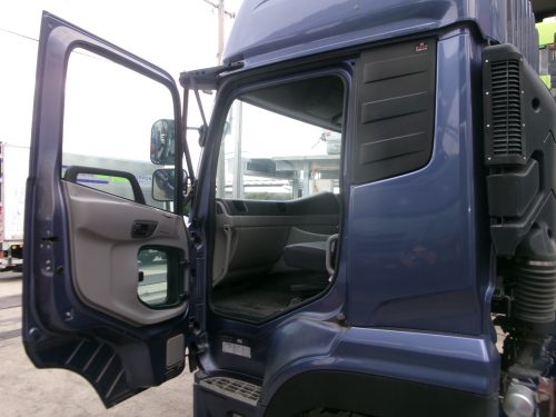 キャビン クオン LKG-GK5XA エスコット ハイルーフ