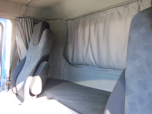 キャビン コンドル LKG-PK39C ワイド ベッド付 ホイルパーク