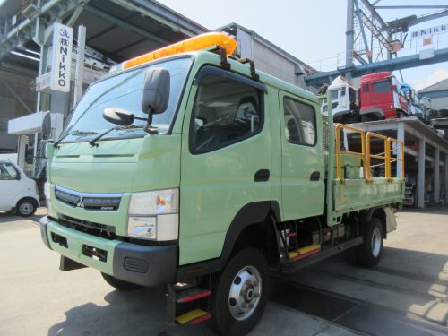 キャンターWキャブ4WD ウインチ付き構内車