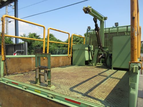 キャンターWキャブ4WD ウインチ付き構内車