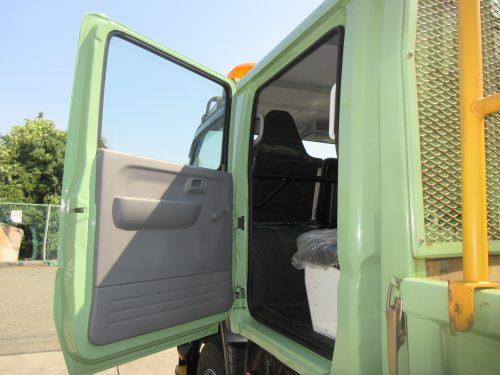 キャンターWキャブ4WD ウインチ付き構内車