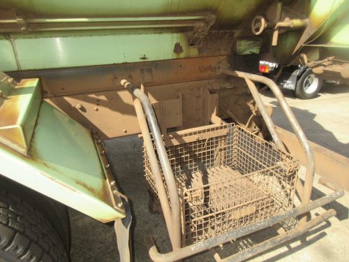 構内未登録25トン清掃車