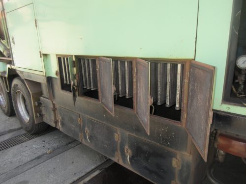 構内未登録25トン清掃車