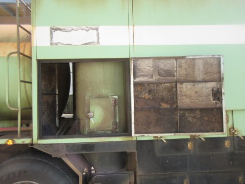 構内未登録25トン清掃車