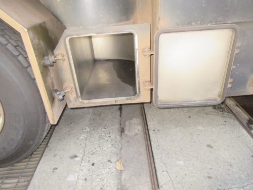 構内未登録25トン清掃車