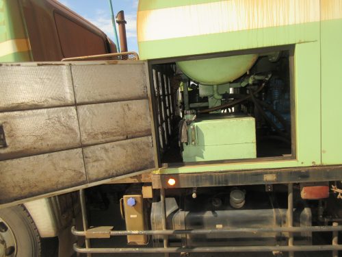 構内未登録25トン清掃車