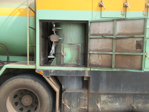 構内未登録 25トン 清掃車