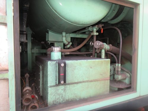 構内未登録 25トン 清掃車